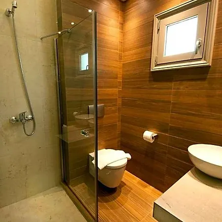 Louloudis Fresh-adults Only فندق