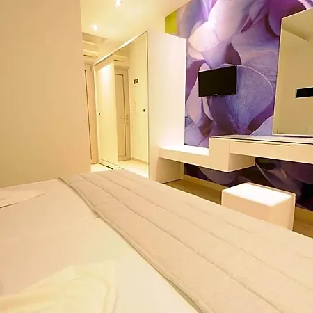 فندق Louloudis Fresh-adults Only لايميناس